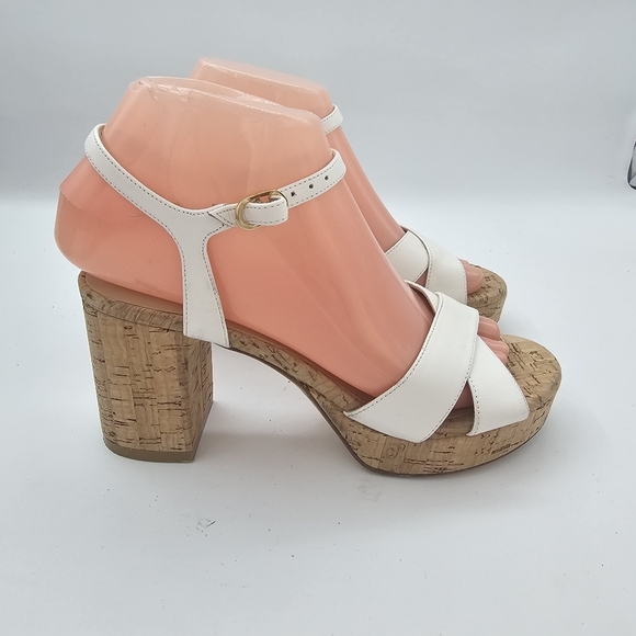 Stuart Weitzman Dayna White Platform Sandals Size 6B - Picture 2 of 12
